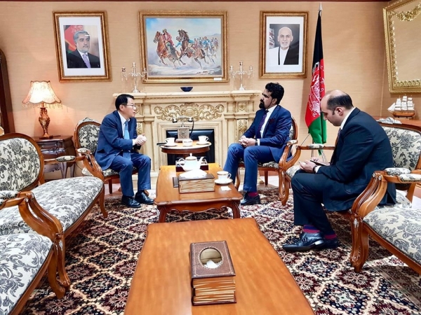 Meeting with the Standing Commissioner of Korea Trade Commission