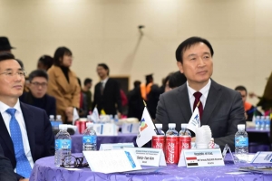 Meeting with Dean and President Hankyung University