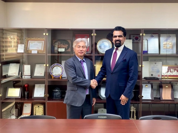 Meeting with President of Korean Cultural Heritage Foundation